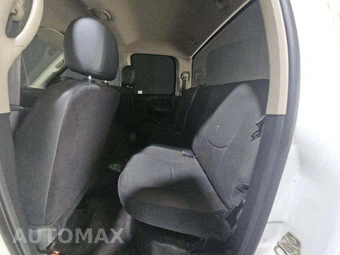 2003 Dodge Ram 1500 ST Crew Cab Medium Bed - miniatura 13