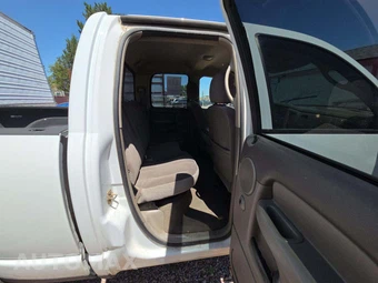 2003 Dodge Ram 1500 ST Crew Cab Medium Bed – miniatura 16