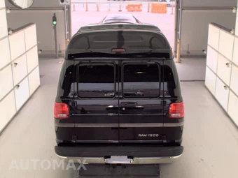 2003 Dodge Ram Cargo Van 1500 109.3" WB – miniatura 5