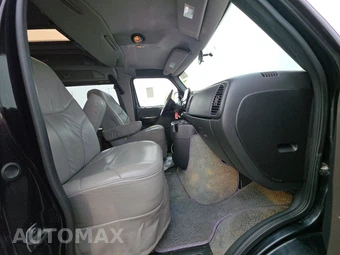 2003 Dodge Ram Cargo Van 1500 109.3" WB – miniatura 8
