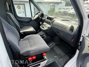 2003 Dodge Sprinter 2500 Cargo Van Standard Roof 140.0" WB - miniatura 13