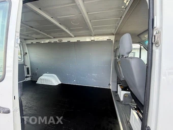 2003 Dodge Sprinter 2500 Cargo Van Standard Roof 140.0" WB - miniatura 15