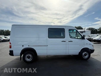 2003 Dodge Sprinter 2500 Cargo Van Standard Roof 140.0" WB - miniatura 4