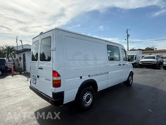 2003 Dodge Sprinter 2500 Cargo Van Standard Roof 140.0" WB - miniatura 5