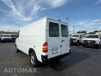 2003 Dodge Sprinter 2500 Cargo Van Standard Roof 140.0" WB - miniatura 7