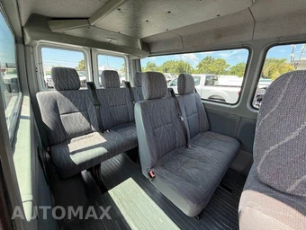 2003 Dodge Sprinter 2500 Wagon High Roof 140.0" WB - miniatura 21