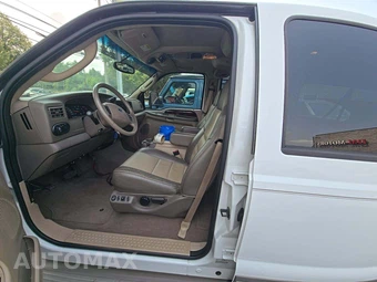 2003 Ford Excursion Eddie Bauer - miniatura 6