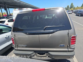 2003 Ford Excursion Limited - miniatura 5