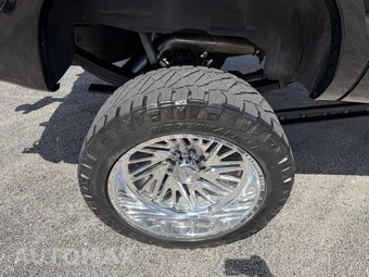 2003 Ford Excursion Limited - miniatura 29