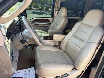 2003 Ford Excursion Limited - miniatura 39