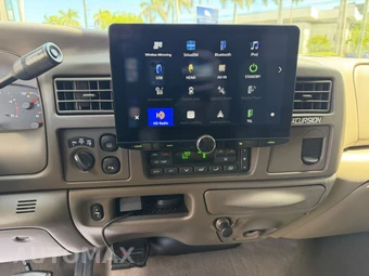 2003 Ford Excursion Limited - miniatura 43