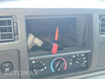 2003 Ford Excursion XLT – miniatura 25