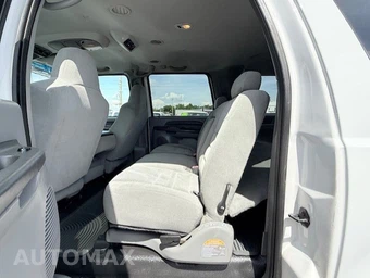 2003 Ford Excursion XLT - miniatura 14