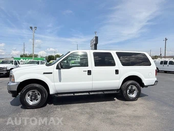 2003 Ford Excursion XLT - miniatura 8