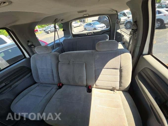 2003 Ford Excursion XLT Premium - miniatura 13