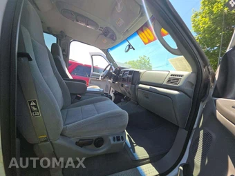 2003 Ford Excursion XLT Premium - miniatura 19