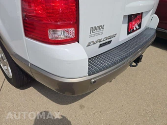 2003 Ford Explorer Eddie Bauer - miniatura 21
