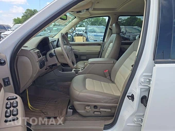 2003 Ford Explorer Eddie Bauer - miniatura 3