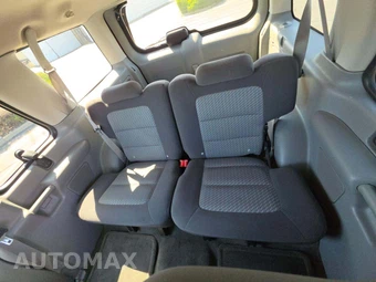 2003 Ford Explorer Sport XLT - miniatura 10