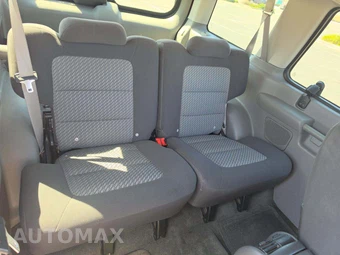 2003 Ford Explorer Sport XLT - miniatura 13