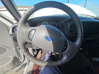 2003 Ford F-150 Lariat Crew Cab Short Bed - miniatura 10