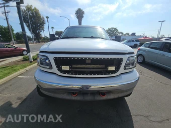 2003 Ford F-150 Lariat Crew Cab Short Bed - miniatura 2
