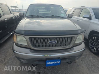 2003 Ford F-150 Lariat Extended Cab Medium Bed w/Rear Doors - miniatura 2