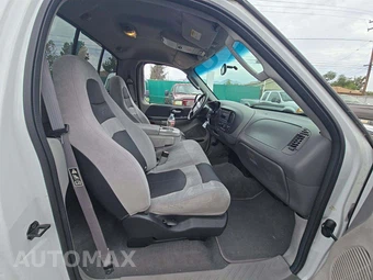 2003 Ford F-150 SVT Lightning Regular Cab Medium Bed - miniatura 16