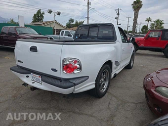 2003 Ford F-150 SVT Lightning Regular Cab Medium Bed - miniatura 3
