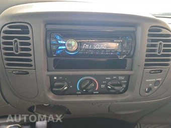 2003 Ford F-150 XL Extended Cab Medium Bed w/Rear Doors - miniatura 28