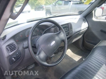 2003 Ford F-150 XL Regular Cab Short Bed - miniatura 6