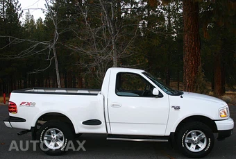 2003 Ford F-150 XL Regular Cab Short Bed - samochód z USA z aukcji Manheim, oferta Kup Teraz w AUTOMAX