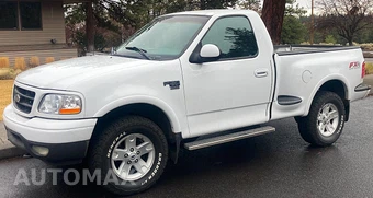 2003 Ford F-150 XL Regular Cab Short Bed - miniatura 10