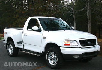 2003 Ford F-150 XL Regular Cab Short Bed - miniatura 3