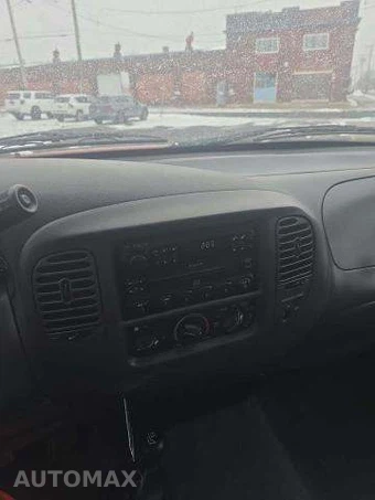 2003 Ford F-150 XLT Extended Cab Medium Bed w/Rear Doors – miniatura 10