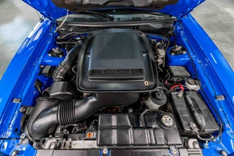 2003 Ford Mustang Mach 1 Coupe - miniatura 10