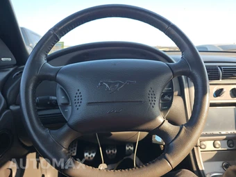 2003 Ford Mustang Mach 1 Coupe – miniatura 10