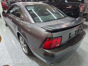 2003 Ford Mustang Mach 1 Coupe - miniatura 2