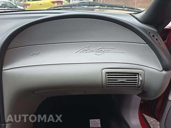 2003 Ford Mustang Premium Convertible – miniatura 19