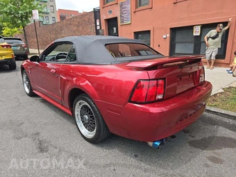2003 Ford Mustang Premium Convertible – miniatura 2