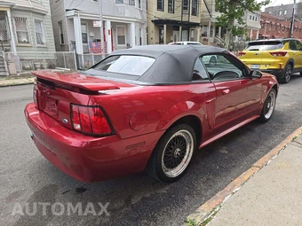 2003 Ford Mustang Premium Convertible – miniatura 3