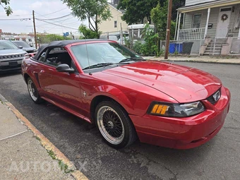 2003 Ford Mustang Premium Convertible – miniatura 4