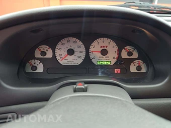 2003 Ford Mustang SVT Cobra 10th Anniversary Coupe – miniatura 9