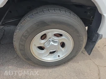 2003 Ford Ranger XL Regular Cab Medium Bed - miniatura 11