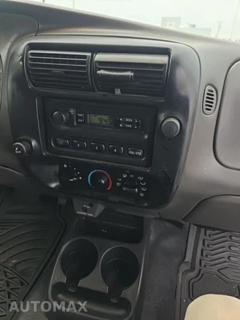 2003 Ford Ranger XL Regular Cab Medium Bed - miniatura 25