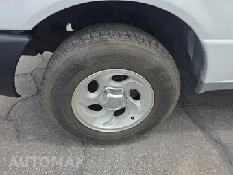 2003 Ford Ranger XL Regular Cab Medium Bed - miniatura 8