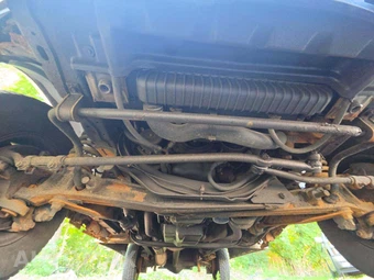2003 Ford Super Duty E-350 Cutaway – miniatura 16
