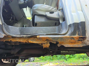2003 Ford Super Duty E-350 Cutaway – miniatura 26