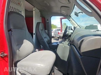 2003 Ford Super Duty E-350 Recreational Van 138.0" WB - miniatura 16