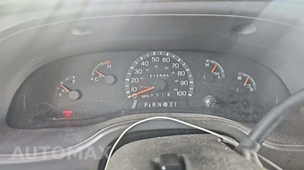 2003 Ford Super Duty E-350 Recreational Van 138.0" WB - miniatura 16